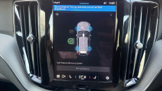 Volvo XC60 2.0 B5P Core 5dr AWD Geartronic Petrol Estate